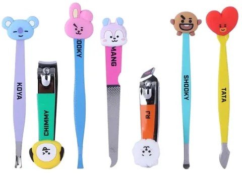 Набор для маникюра Miniso BT21 Collection / 8026