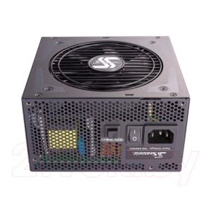Блок питания для компьютера Seasonic Focus Plus 550 Platinum (SSR-550PX)