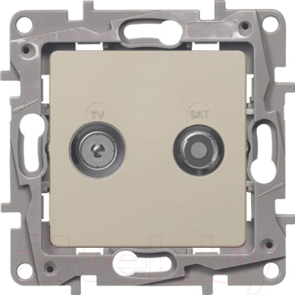 Розетка Legrand Etika 672357