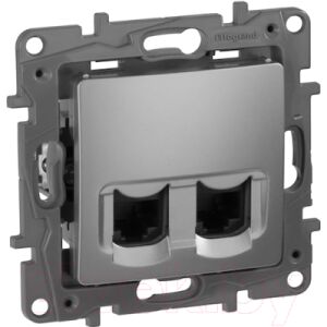 Розетка Legrand Etika 672455